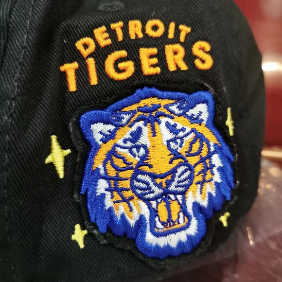 MLB Baseball Hat - Picture 2 of 7